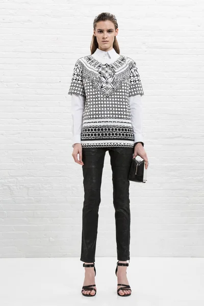 Look 13